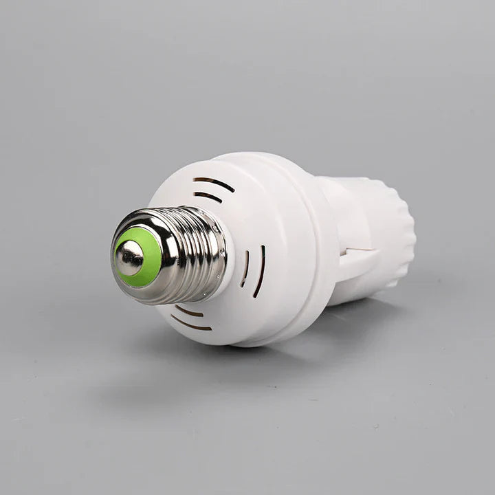 SmartLight - Adattatore con sensore di movimento | 1+1 GRATIS