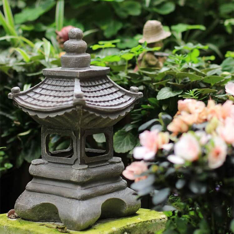 Luce da Giardino in Resina a Forma di Pagoda Alimentata a Energia Solare con Finitura in Pietra
