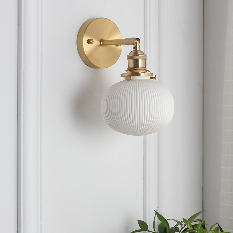 Lampada da Parete Ovale Cilindrica Minimalista Retro Giapponese in Ottone Lucite a 1 Luce