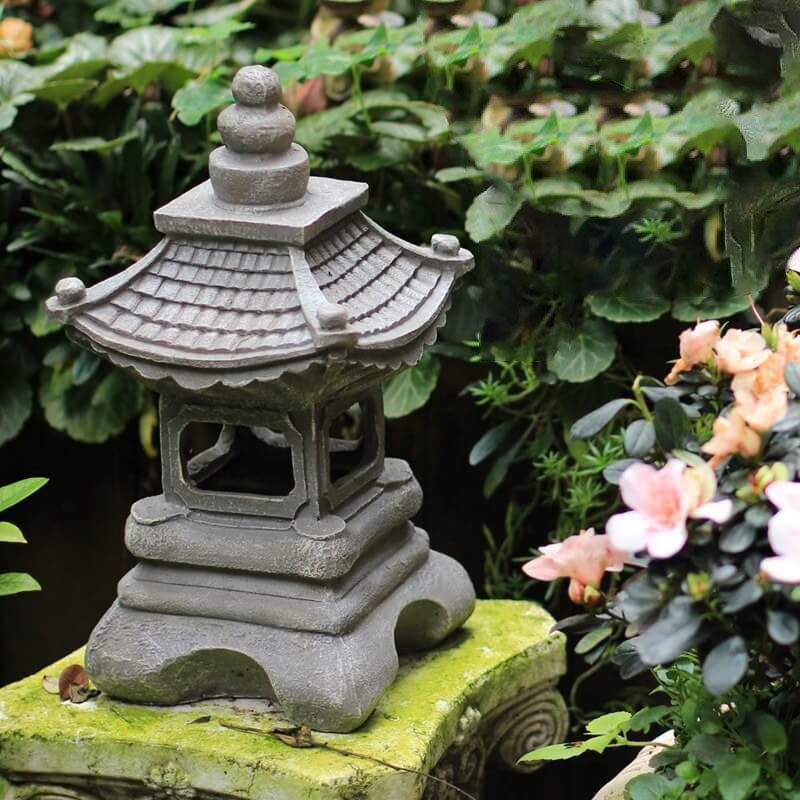 Luce da Giardino in Resina a Forma di Pagoda Alimentata a Energia Solare con Finitura in Pietra