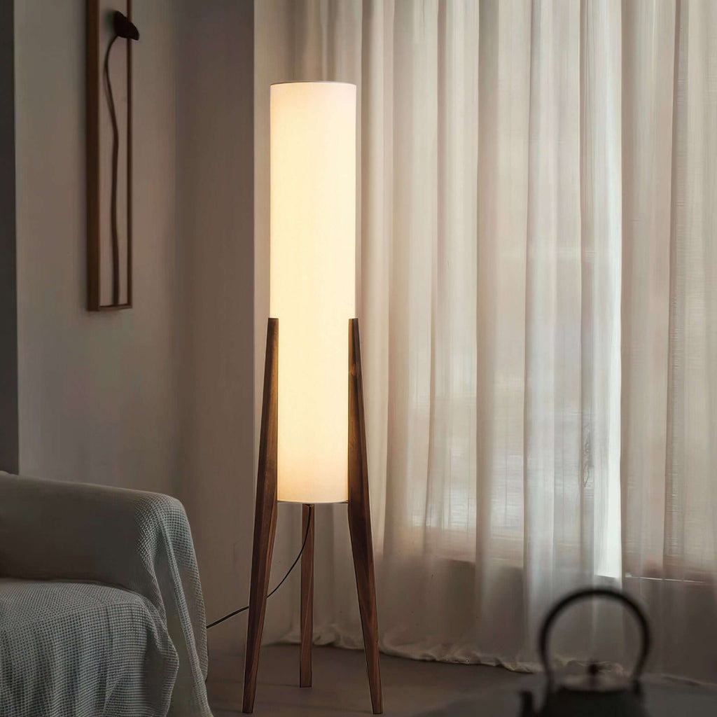 Lampada da Terra in Legno Massello con Paralume in Tessuto