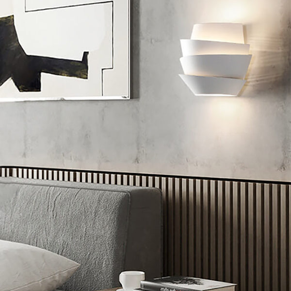 Lampada da parete scandinava con punti luce doppi - NordGlow