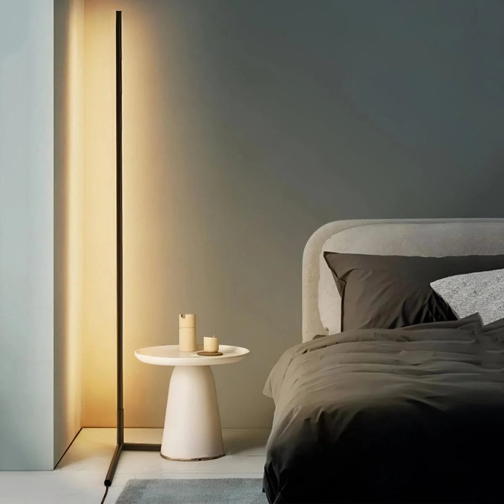 Lampada da Terra Angolare LED Ambientale Intelligente
