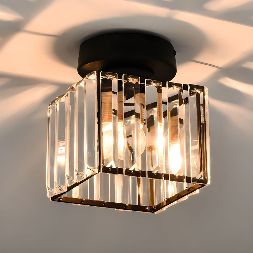 Lampada da soffitto in vetro di cristallo – Supporto in ottone e design compatto