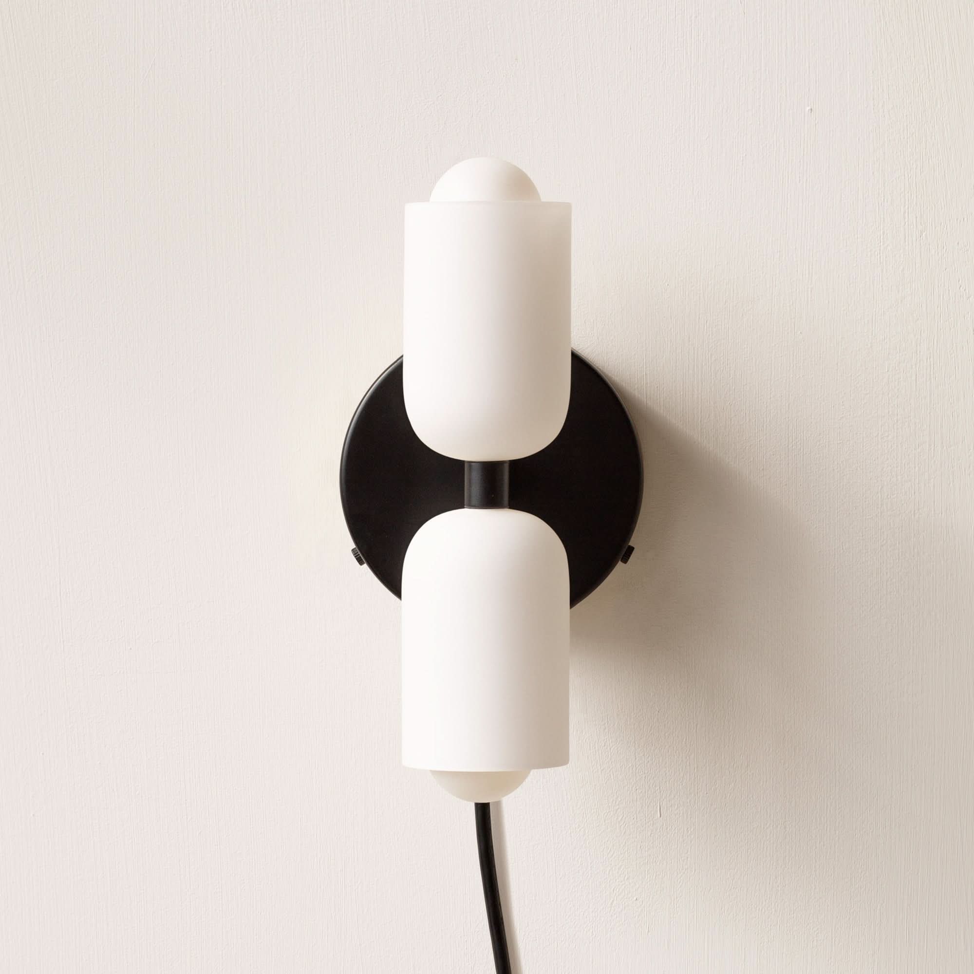 Lampada da Parete Acrilica Su-Giù con Luce Calda