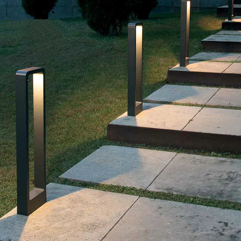 Lampada da giardino di alta qualità con montaggio durevole per uso esterno