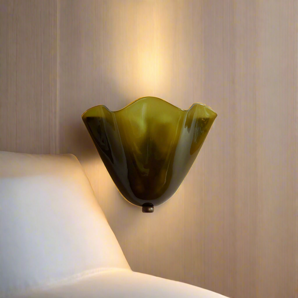 Brionna - Lampada da Parete Retro in Vetro Colorato con Design a Conchiglia