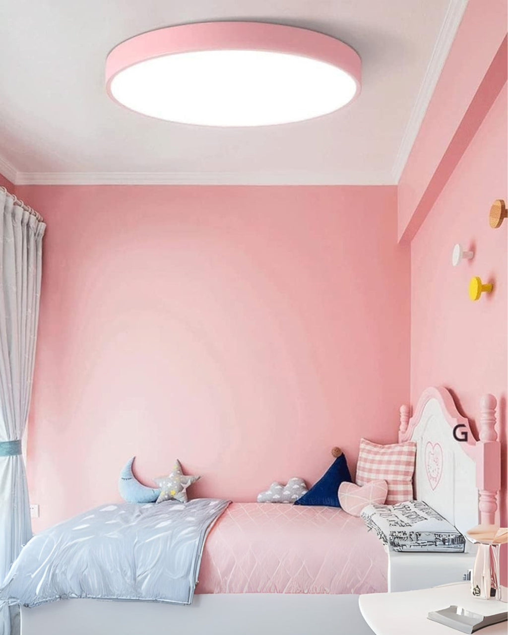 Moravia - Lampada a soffitto con design moderno