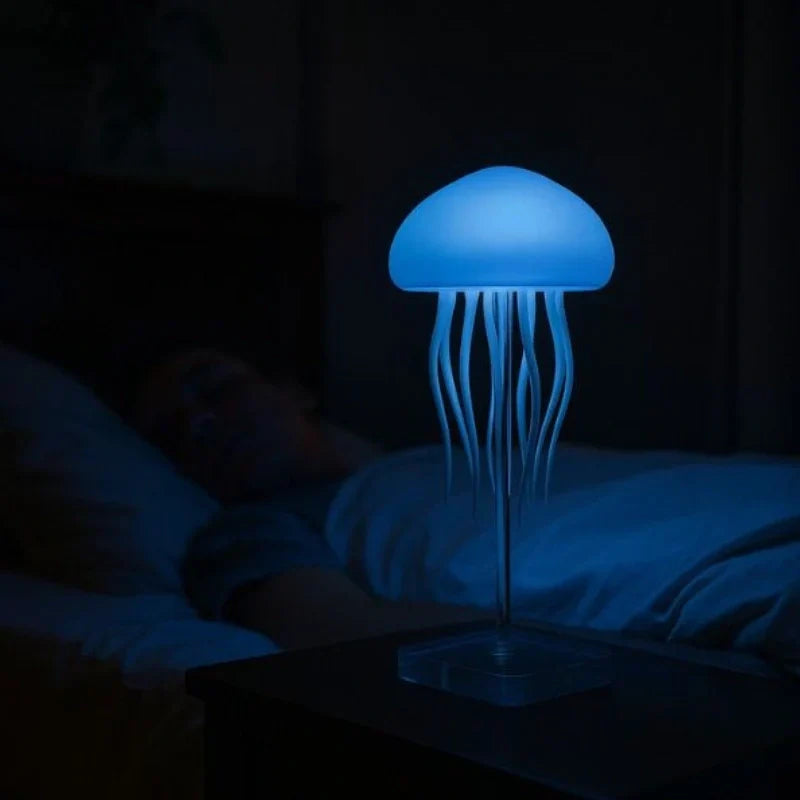 Medusa Floating Glow