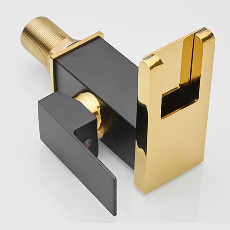 Rubinetto da lavabo moderno a cascata con LED in ottone