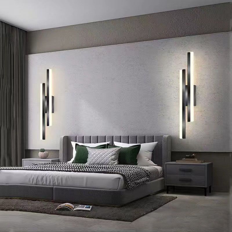Alana Modern LED Wall Light - Illuminazione da parete elegante nera/oro per soggiorno e camera da letto
