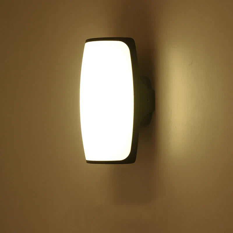 Applique da esterno LED impermeabile IP65 nera moderna