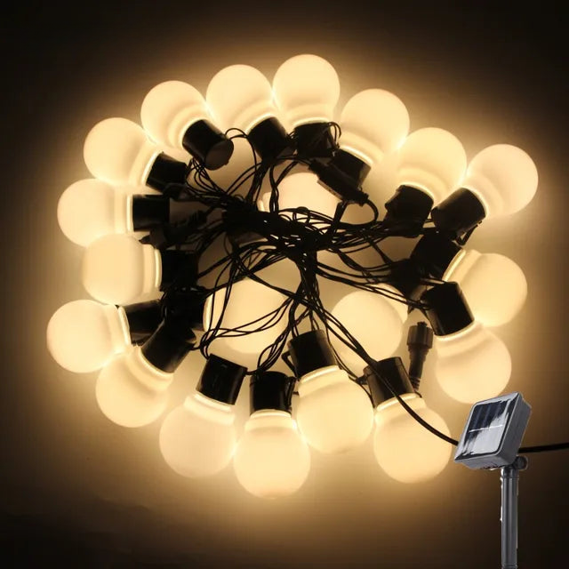 Luci a Stringa Impermeabili per Esterni - Illuminazione Solare per Giardini e Terrazze