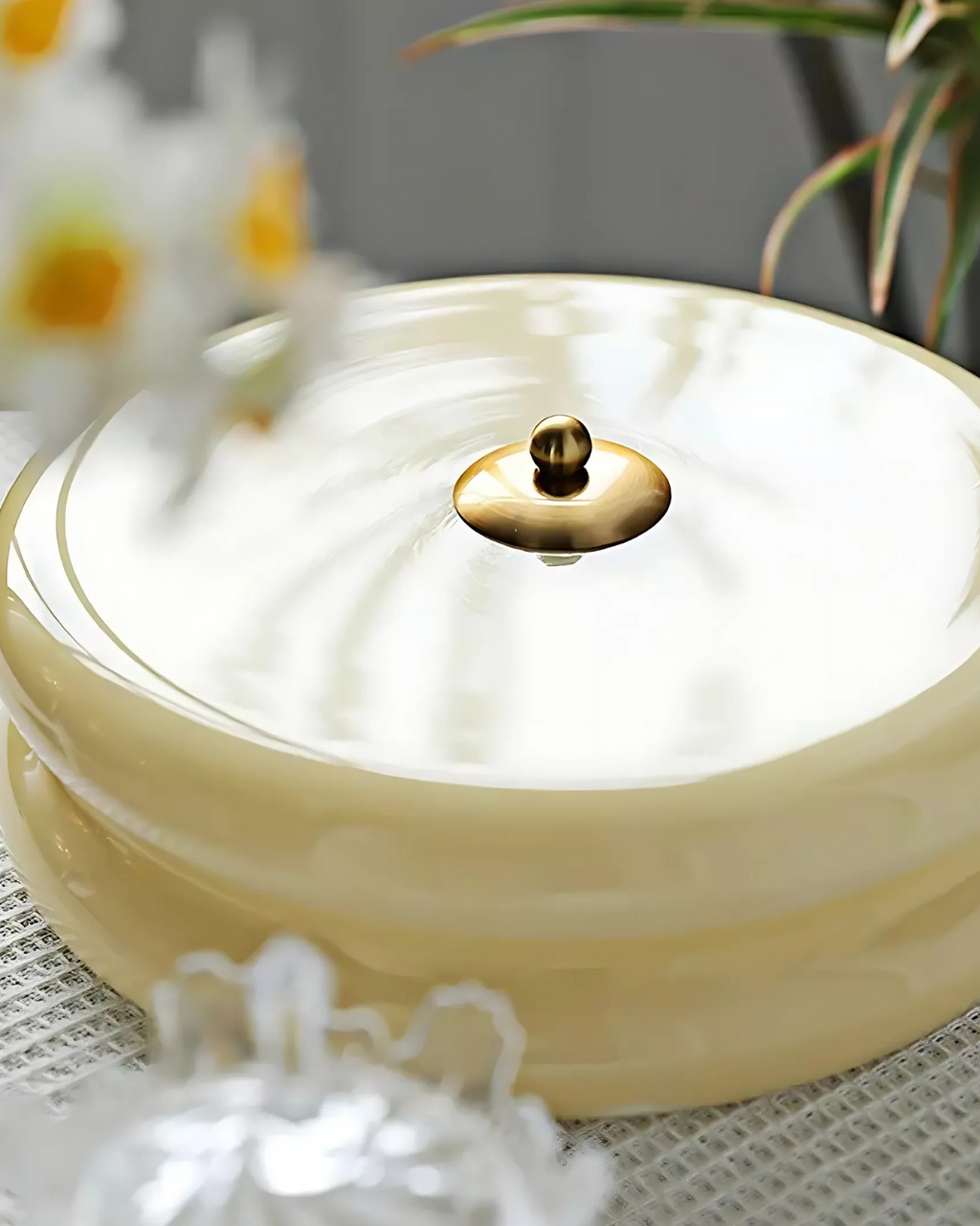Aurevyn | Lampada da soffitto LED Art Deco con temperatura di colore regolabile e luminosità dimmerabile