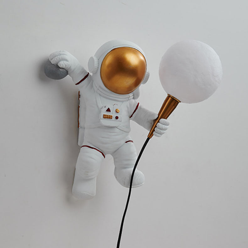 CosmoBuddy Astronauta Lampada da Parete | Design Creativo | Resina & ABS | Luce LED per Camera da Letto