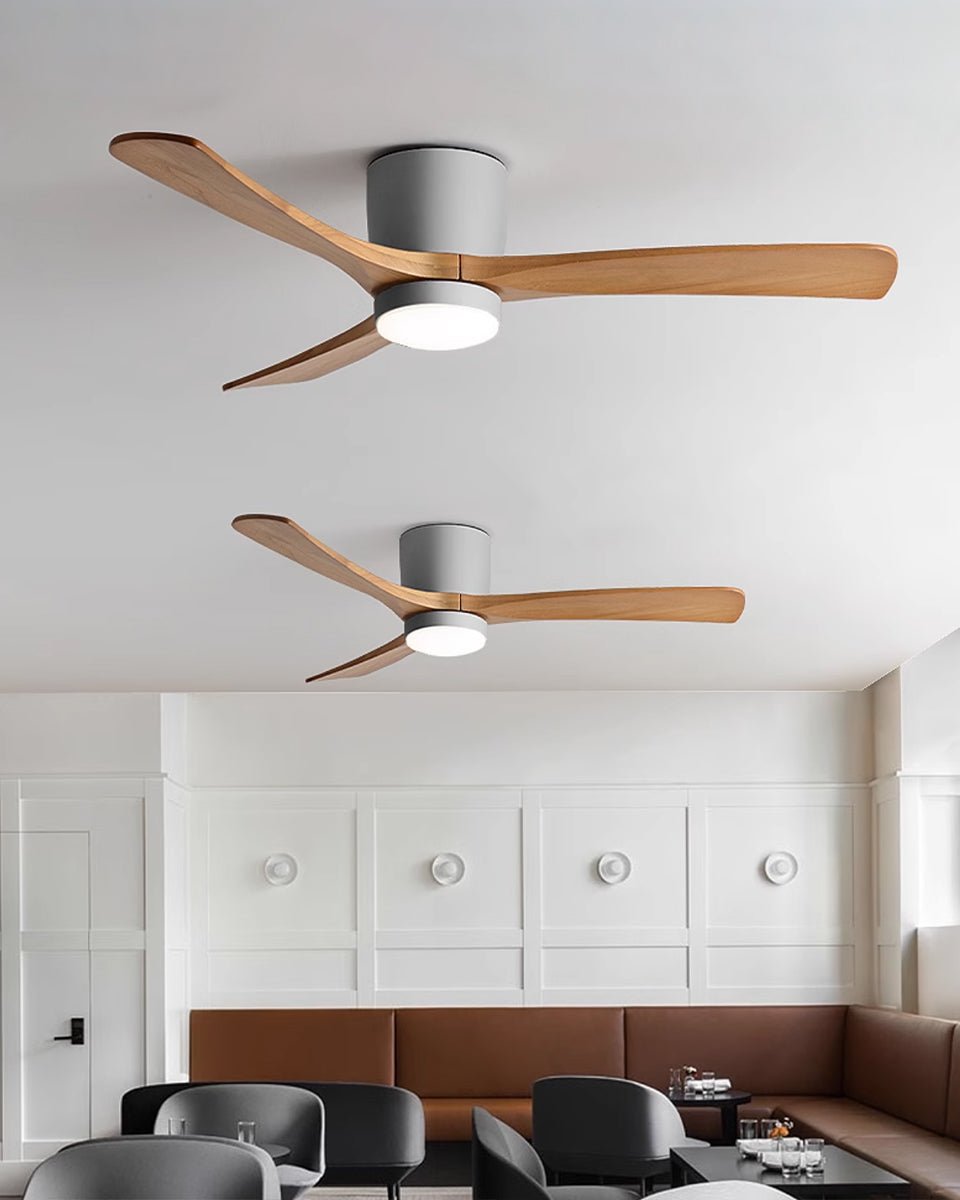 Arvienne | Ventilatore da soffitto in legno nordico con luce LED per camere moderne