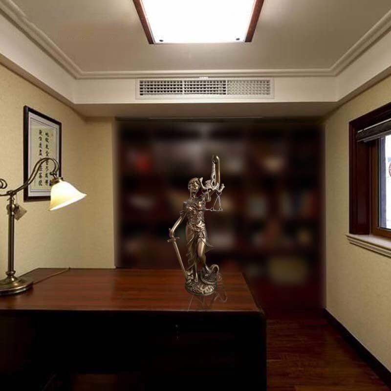 Brehn | Statua decorativa della Dea della Giustizia