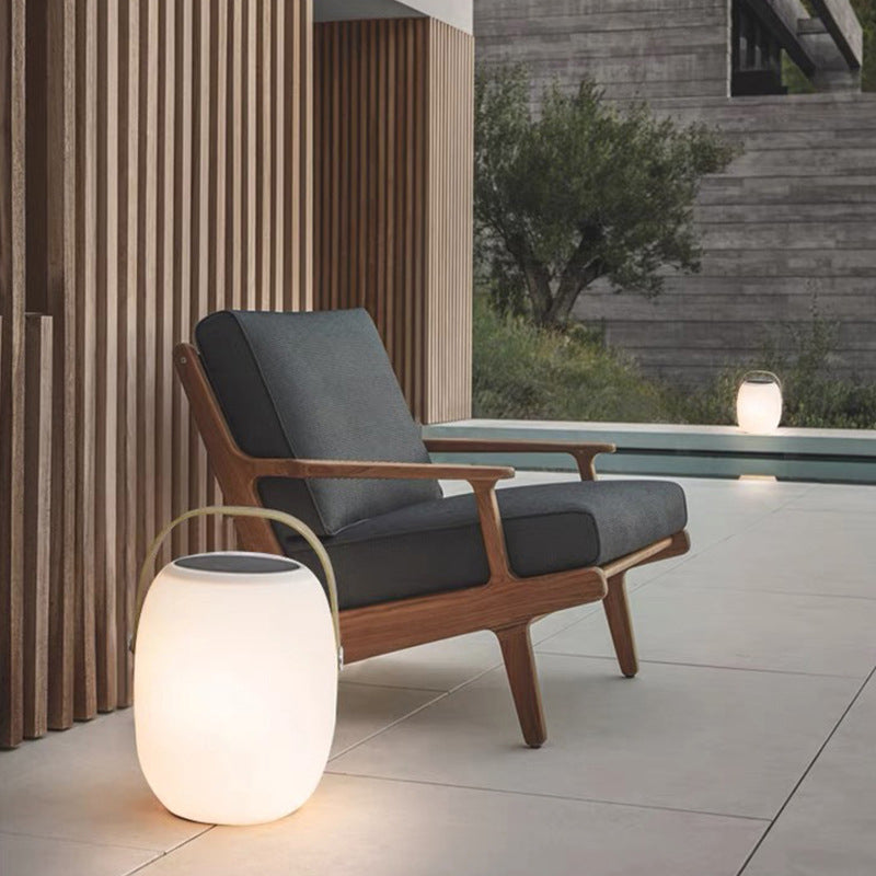 Arivana | Luce LED da esterno ricaricabile moderna con telecomando e illuminazione ambientale a cambio colore