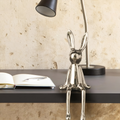 Clavra - Scultura di Coniglio in Ceramica Luccicante