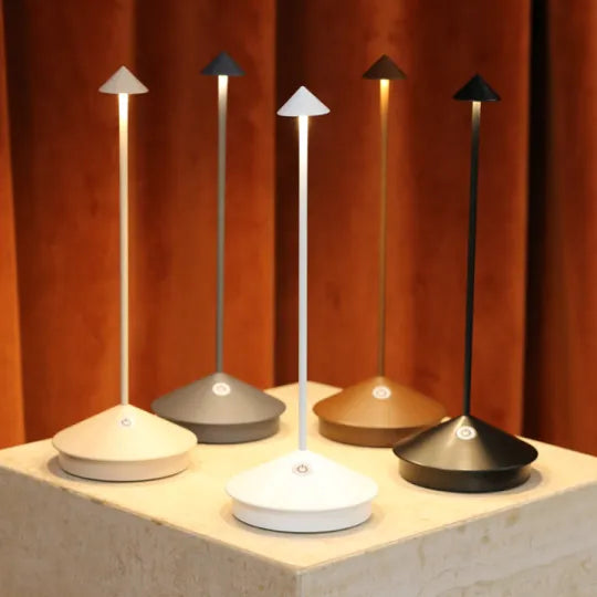 Lampada da Tavolo LED Wireless Slim – Flessibile e Durevole