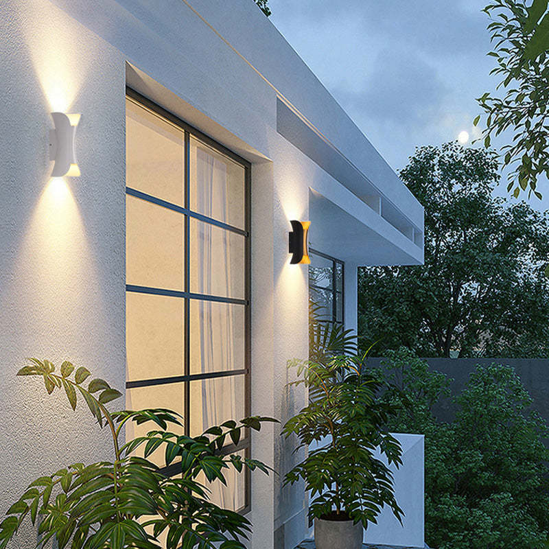 Lampada da Parete LED in Alluminio Impermeabile e Durevole per Esterni