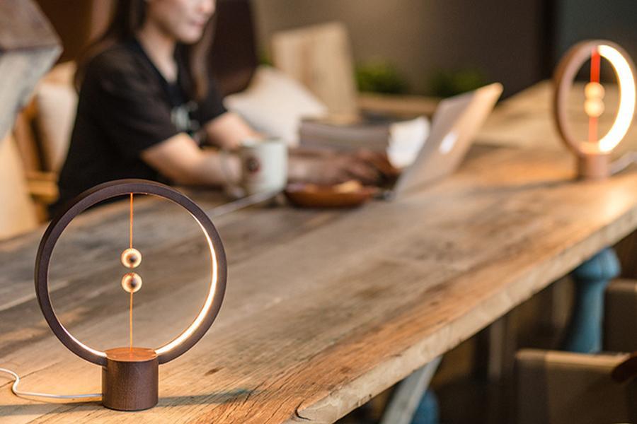 Tao - Lampada LED Magnetica di Bilanciamento Moderna Nordica