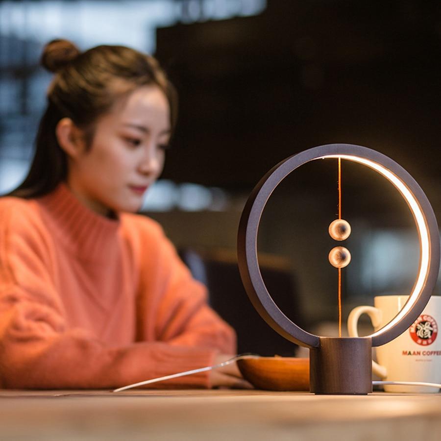 Tao - Lampada LED Magnetica di Bilanciamento Moderna Nordica