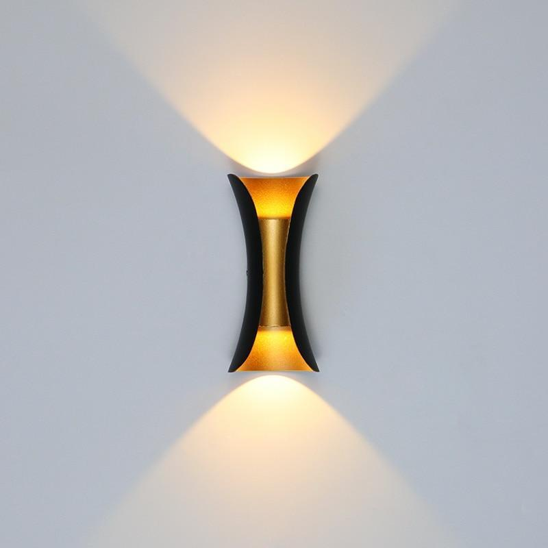 Lampada da Parete LED in Alluminio Impermeabile e Durevole per Esterni