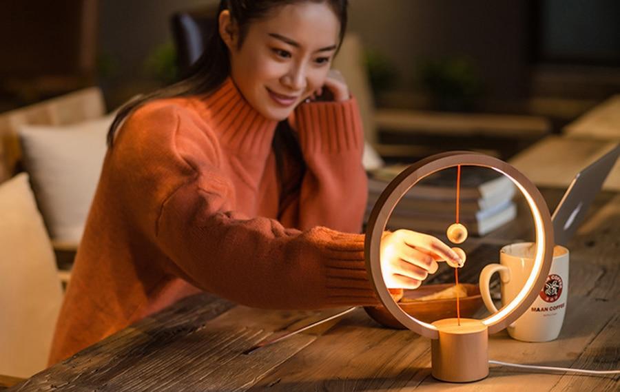 Tao - Lampada LED Magnetica di Bilanciamento Moderna Nordica