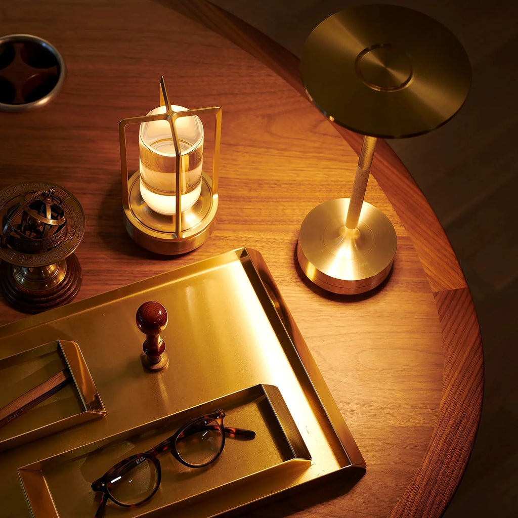 Lampada da Tavolo Wireless di Lusso - Illuminazione a LED