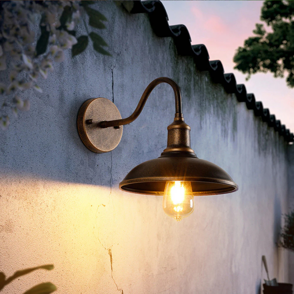 Lampada da Parete Esterna Impermeabile IP65 in Ottone Antico