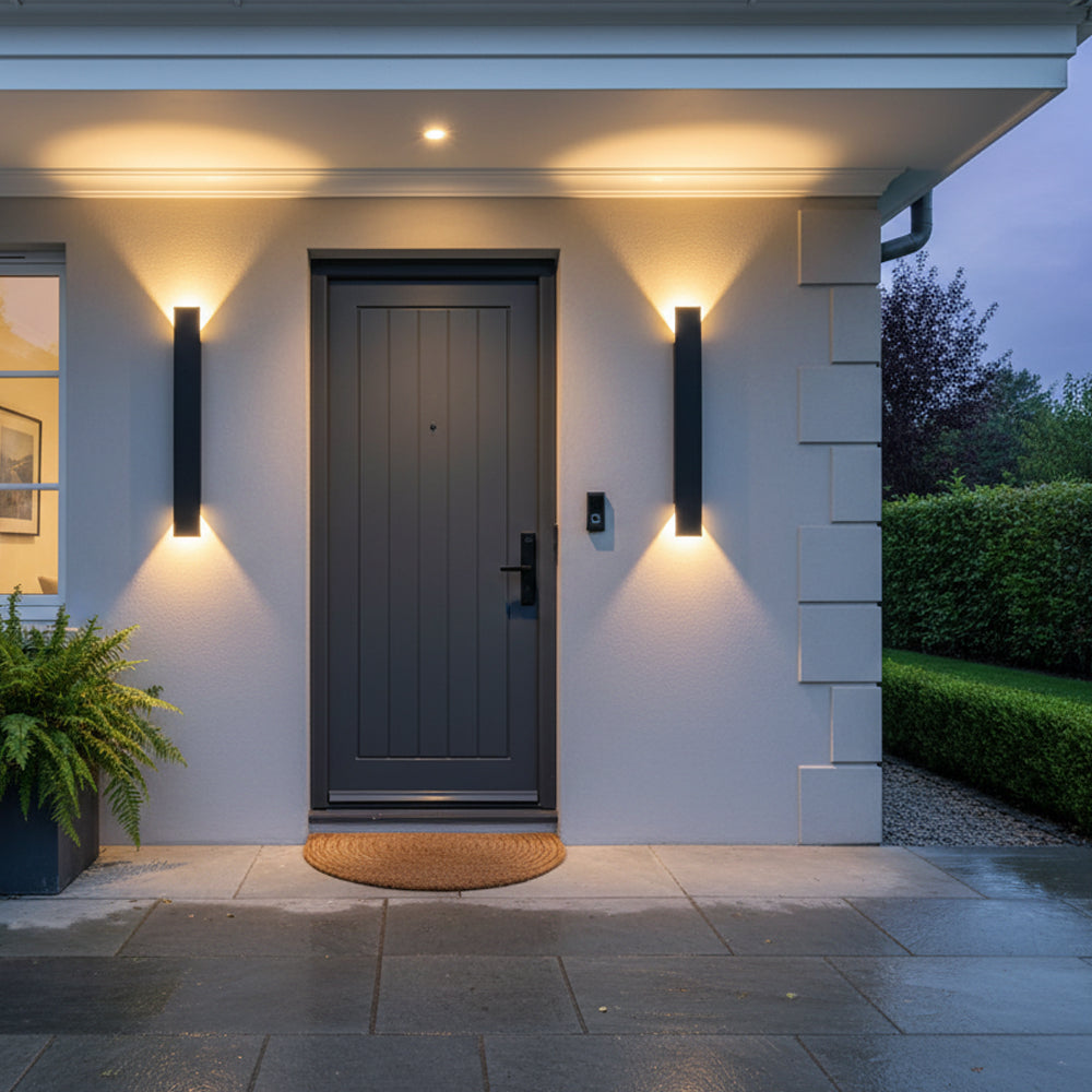 Selvik | Moderno Applique da Esterno in Alluminio con Classe di Protezione IP65 in Quattro Lunghezze per Giardino, Patio e Vialetto