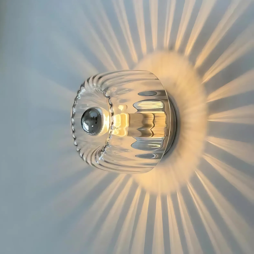 Lampada da Parete in Vetro Atropos - Illuminazione da Interni Elegante