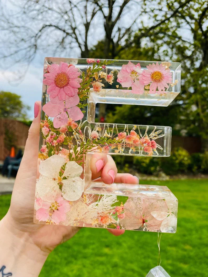 BloomLetter - Lampada | 50% SCONTO