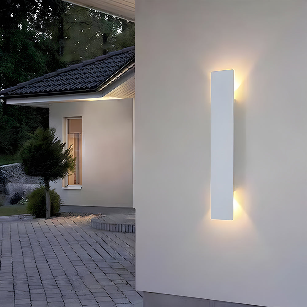 Selvik | Moderno Applique da Esterno in Alluminio con Classe di Protezione IP65 in Quattro Lunghezze per Giardino, Patio e Vialetto