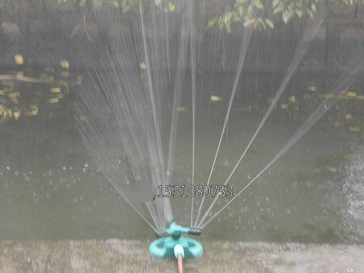 Spruzzatore da Giardino Regolabile a 360° per Prato