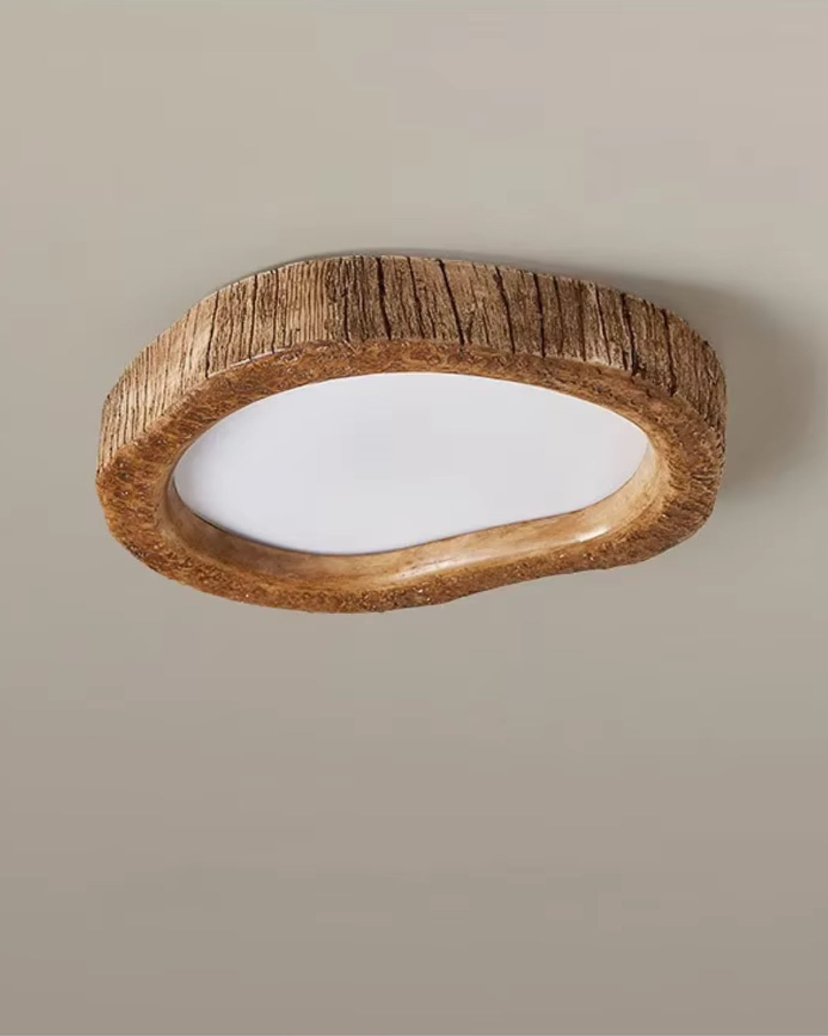 Lampada in legno minimalista in stile Japandi con effetto luminoso