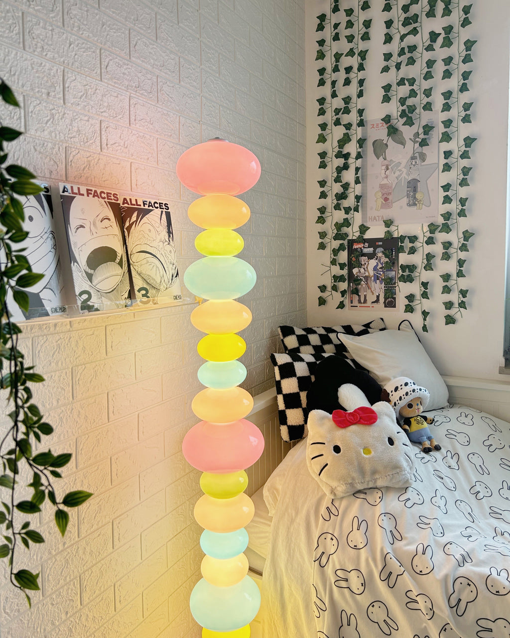 Avenora | Lampada da Terra Scultorea con LED da 2400lm per Soggiorni Moderni