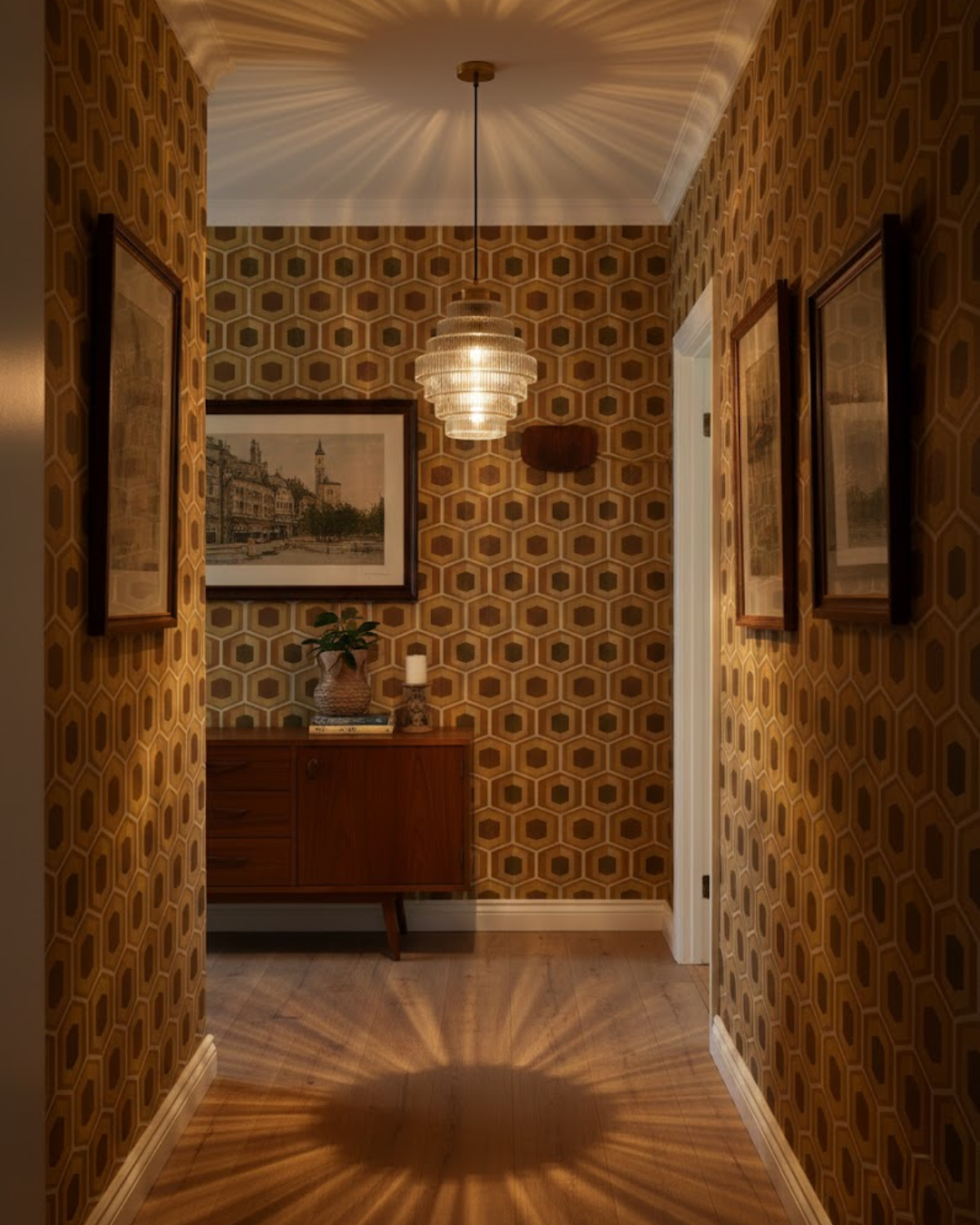 Elvoria | Lampada a sospensione in vetro architettonico con pannelli stratificati e design minimalista Japandi
