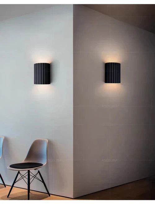 Lampada da Parete Moderna in Resina - ArtisticWave