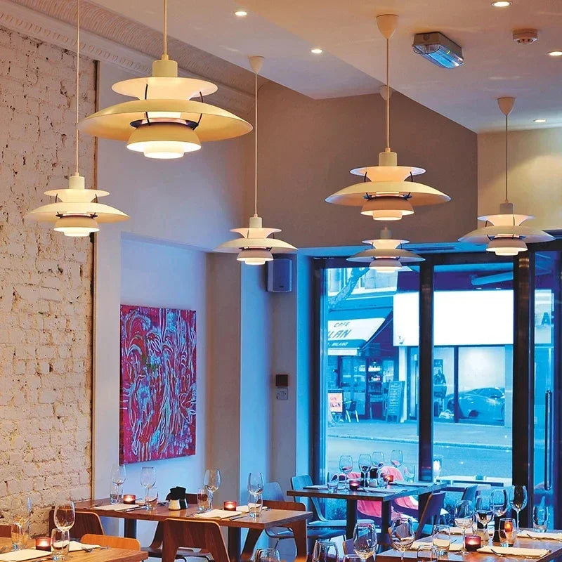 Luis Parlu Elegante Lampadario - Illuminazione Lussuosa per il Tuo Spazio