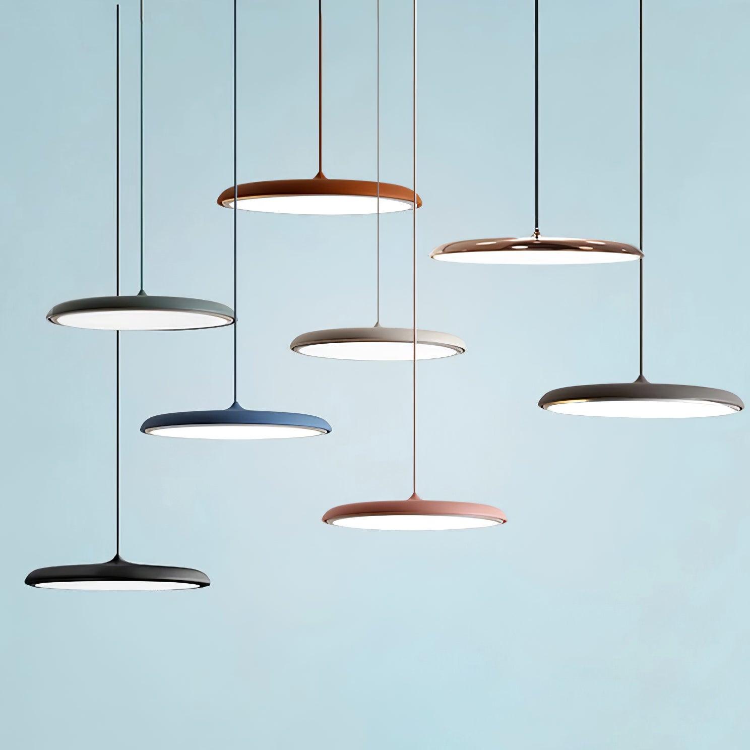 Lampada a Sospensione dal Design Semplice per Ambienti Moderni