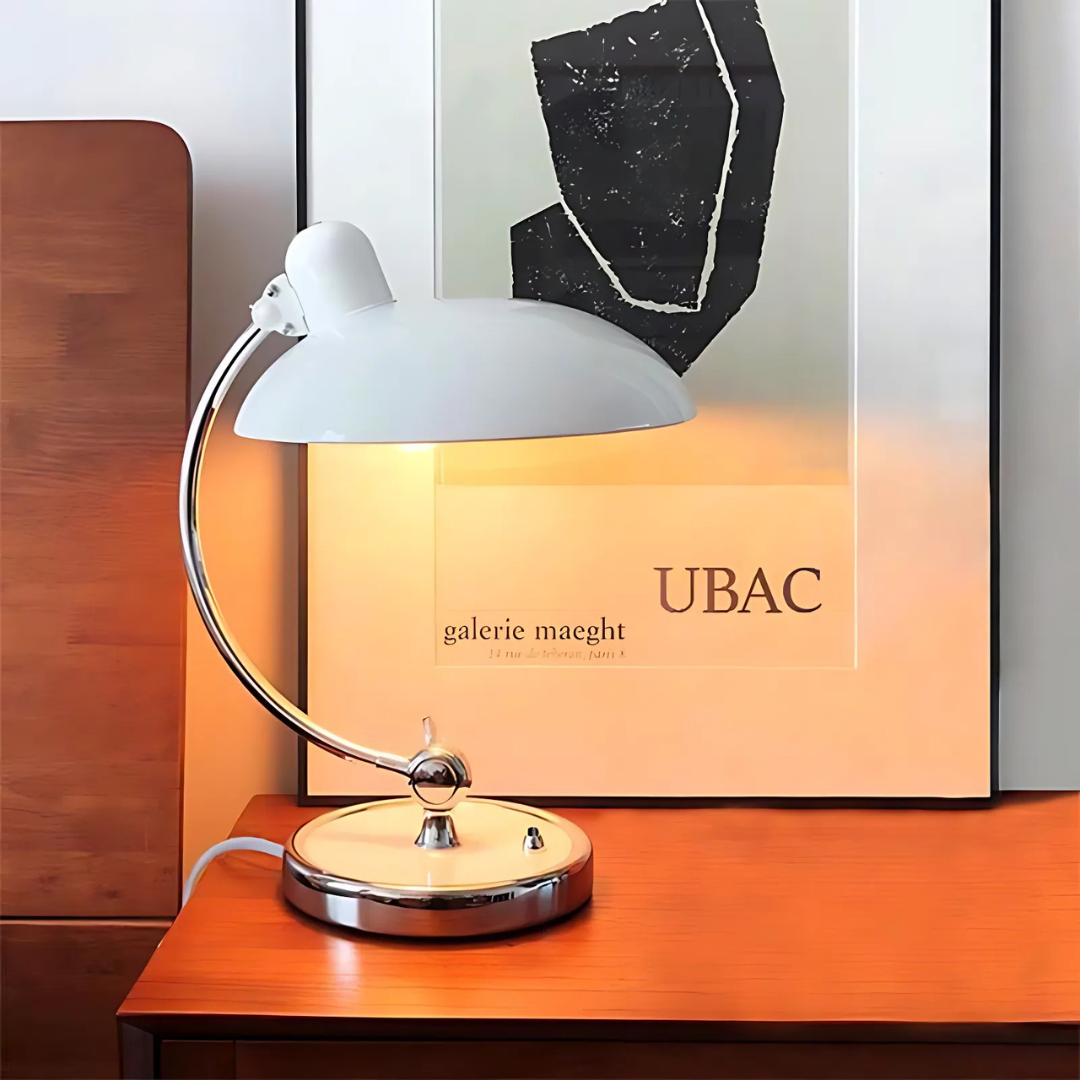Astra - Lampada da Tavolo LED Regolabile in Design Vintage