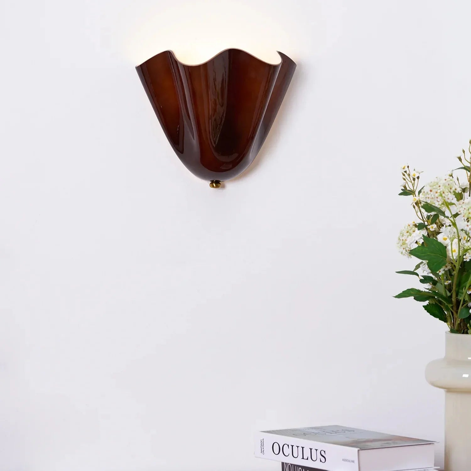 Brionna - Lampada da Parete Retro in Vetro Colorato con Design a Conchiglia