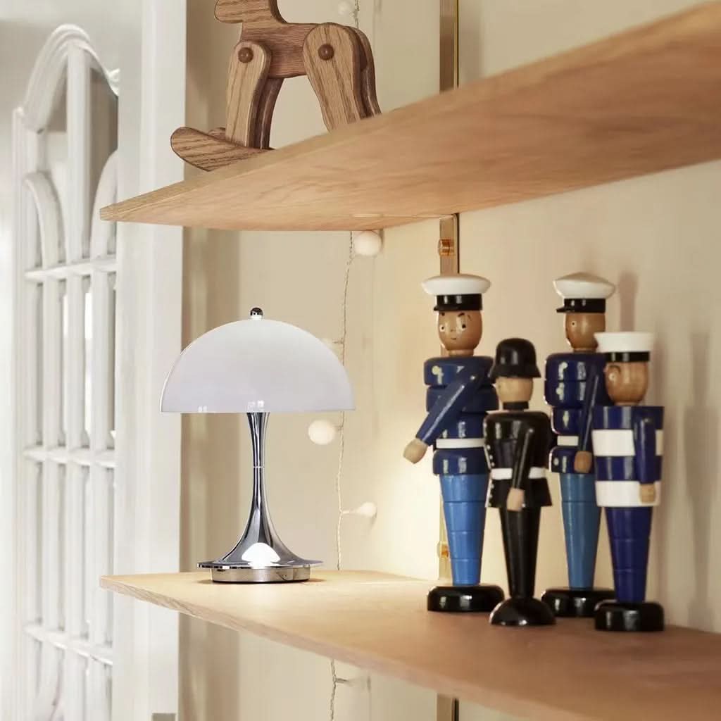 Lampada da tavolo LED Cordless Electaura