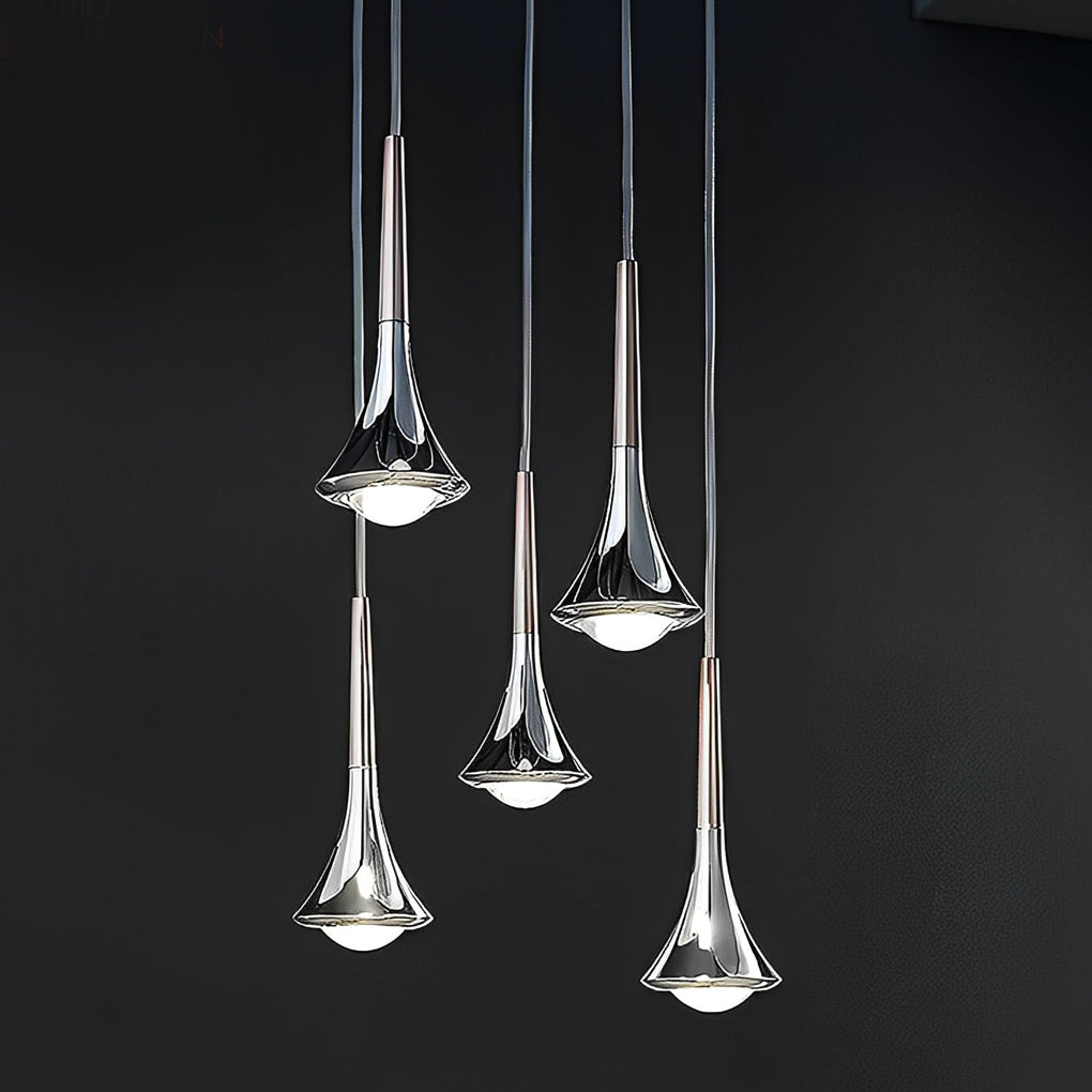 LumiDrop Nordic Design Pendelleuchte | Forma a Goccia | Elegante Luce LED per Sala da Pranzo e Soggiorno | In Nero, Oro e Cromo