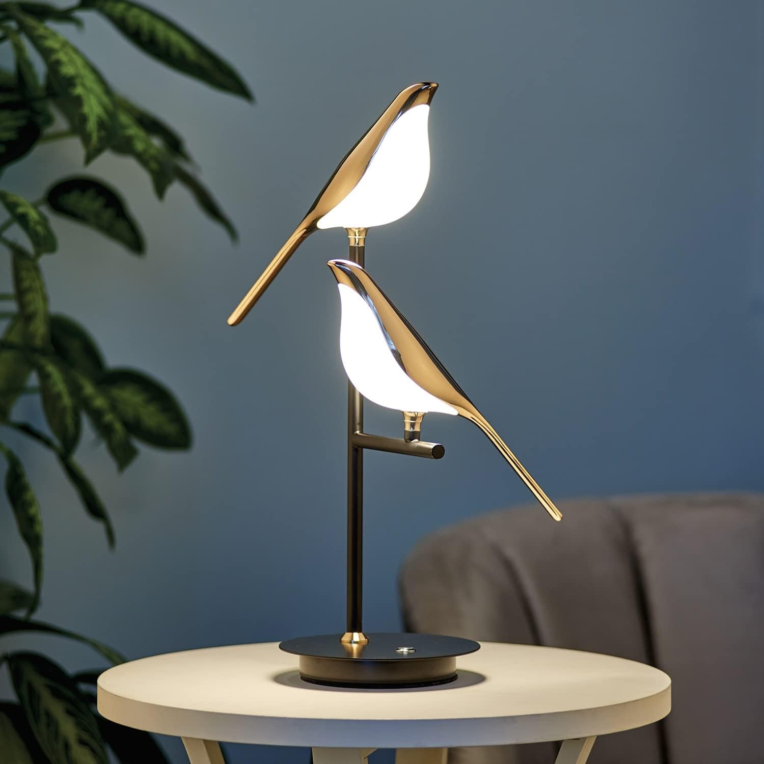 Luvion | Lampada da Tavolo LED Decorativa per Illuminazione di Camera da Letto e Soggiorno