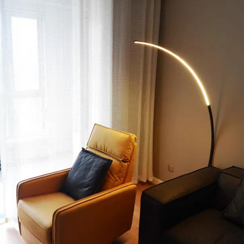 Ovria - Lampada da terra LED minimalista