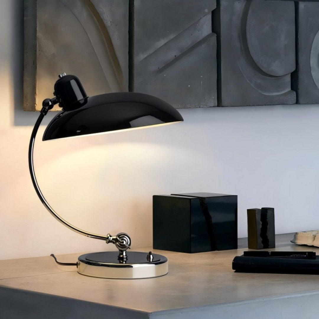 Astra - Lampada da Tavolo LED Regolabile in Design Vintage