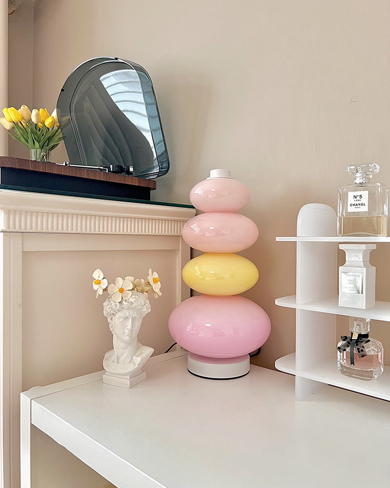 Avenora | Lampada da Terra Scultorea con LED da 2400lm per Soggiorni Moderni
